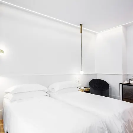 Senato 4* Milano