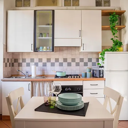 Accomodo Mim21 Monolocale Porta Venezia Lägenhet *