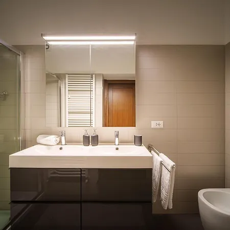 Accomodo Miq41 Quadrivano * Milan