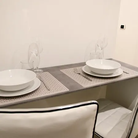 Magnoliaapartments - 5 Nirone Center Apartmán