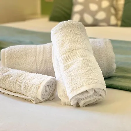 Ringhiera House Tertulliano - Quiet Family Near Fondazione Prada With Free Parking Apartman *