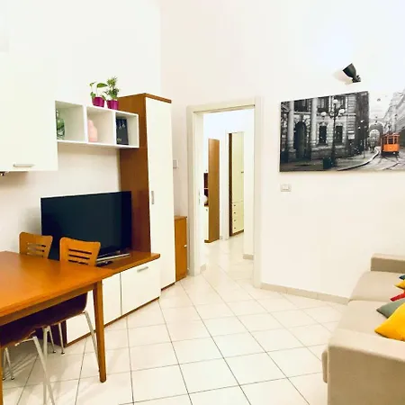 Ringhiera House Tertulliano - Quiet Family Near Fondazione Prada With Free Parking Apartman *