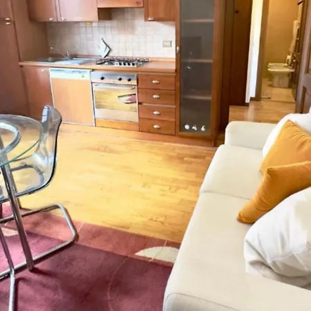 Apartament Garibaldi Deluxe *