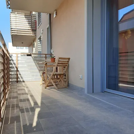 Ampio Bilocale Di Nuova Costruzione Tra Aree Verdi Hotel Milán