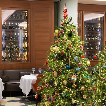 Park Hyatt 5* Μιλάνο