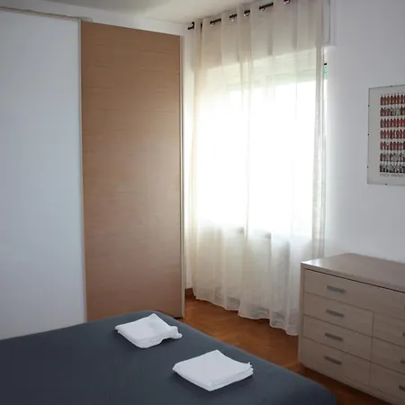 Elegante Trilocale 아파트 *