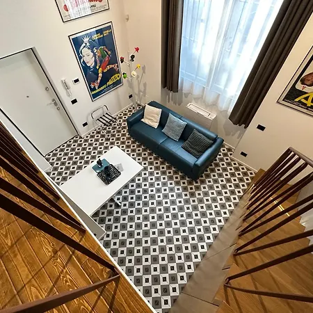 Legacy Of Milan, A Stylish Mini Loft Милан