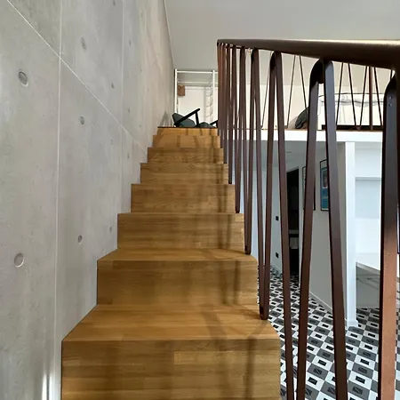 Legacy Of Milan, A Stylish Mini Loft Милан