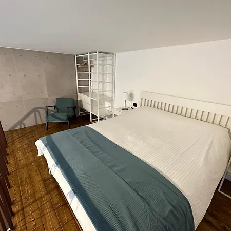 Legacy Of Milan, A Stylish Mini Loft Милан