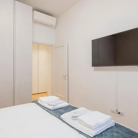 Royal Porta Ticinese 아파트