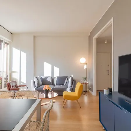 Royal Porta Ticinese * Milaan