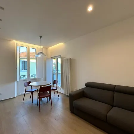 Imhome - Abruzzi * Milano