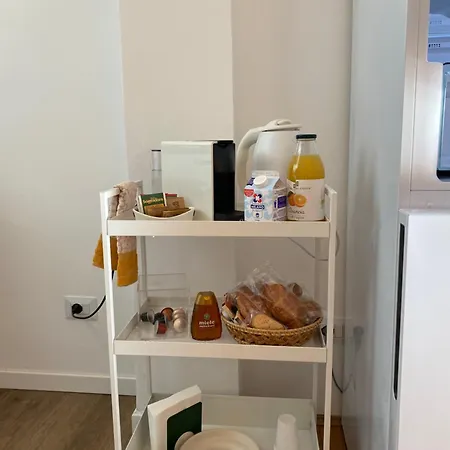 Daniela's Spazioso Ai Navigli Apartment Mailand