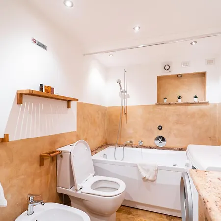 Luxavocadoloft Duomo 10m * Milan