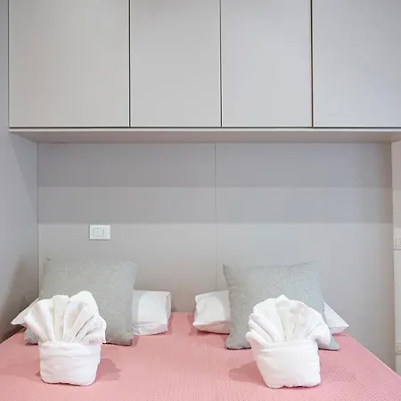 Milano Suite Home * Milan