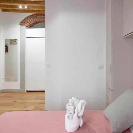 Milano Suite Home Apartmán *