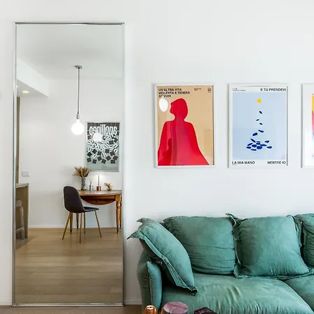 Apartments, Duomo And Navigli, Bright With Balcony - Biancospino *