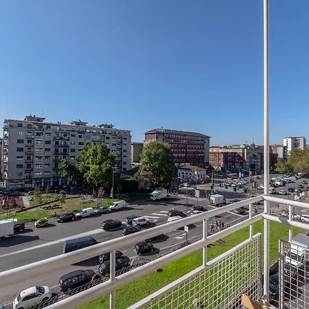 Apartments, Duomo And Navigli, Bright With Balcony - Biancospino *