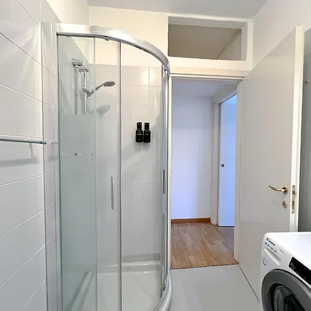 Apartment The Boutique - Steps Away From The Duomo Area Milan