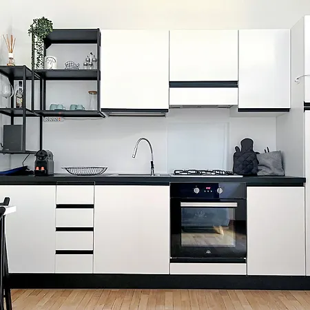 Apartment The Boutique - Steps Away From The Duomo Area Milan