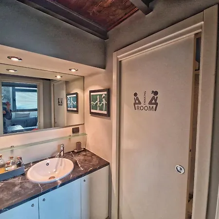 شقة Loft Centro, 10 Min From Duomo ميلان