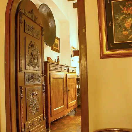 Double Charme Station Guest house