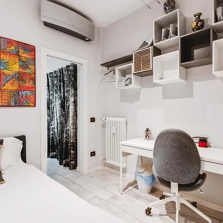 Apartment Elegant In Center *