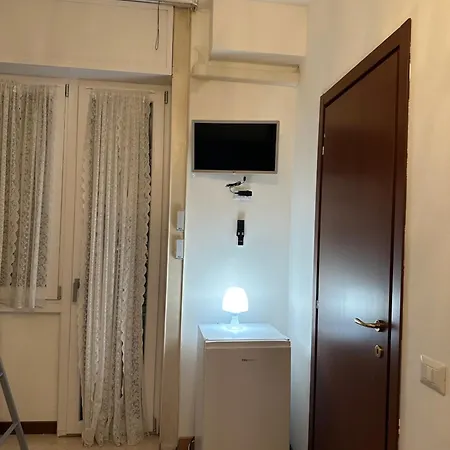 Gigli, Con Cucina In Comune E Terrazza Konukevi