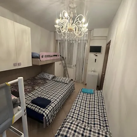 Gigli, Con Cucina In Comune E Terrazza Konukevi