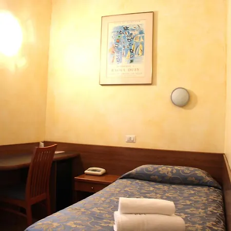 俱乐部酒店 酒店