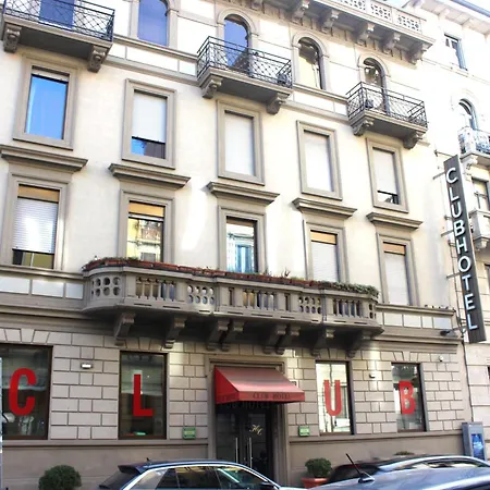 俱乐部酒店 3*