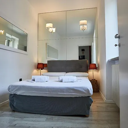 Elegant In Moscova Centro Apartment