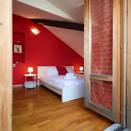 Appartement Moscova Charme