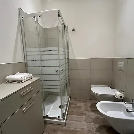 Imhome- Washington * Milánó