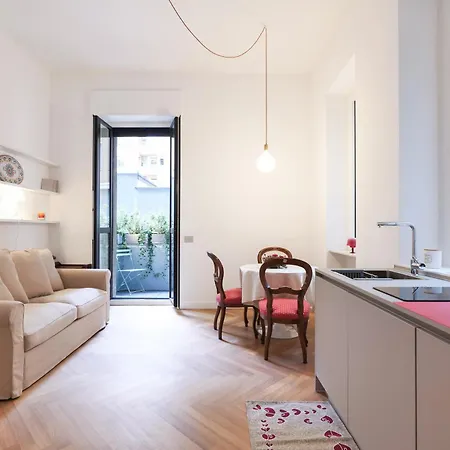 Apartment Elegant In Repubblica Brera