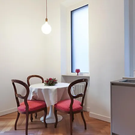Elegant In Repubblica Brera Apartment *