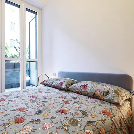 Elegant In Repubblica Brera Apartment *