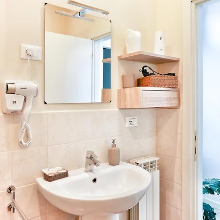 Bilocale, Vicino Al Centro Apartamento *