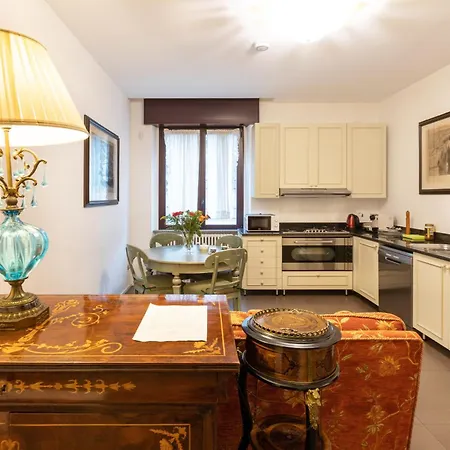 Apartment A Due Passi Dal Duomo