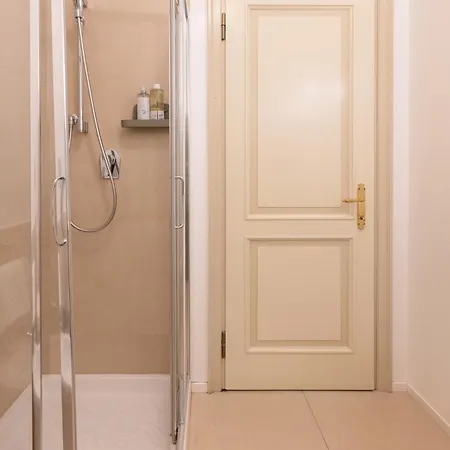 A Due Passi Dal Duomo Apartment Milan