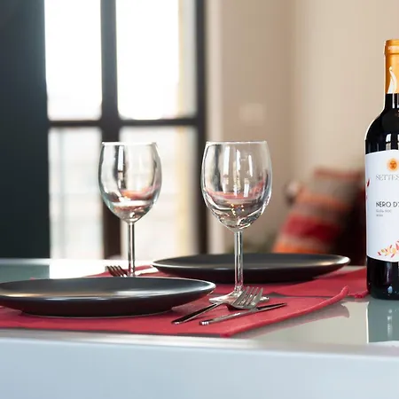 아파트 Wolvesdensuite Con Terrazzi E Garage Gratuito 밀라노