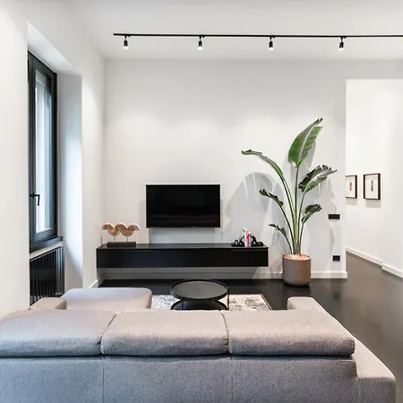 Minimal Pv * Milan