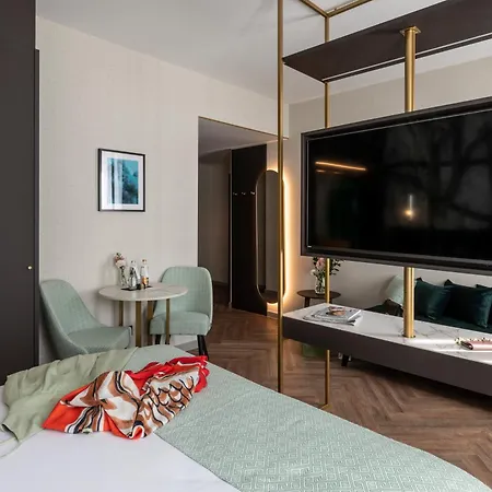 Duomo Hotel & Apartments