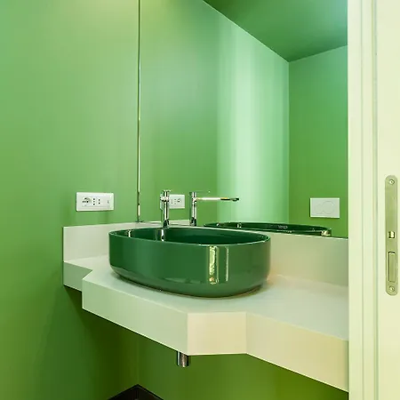 Le Texture Premium Duomo-cordusio Гостевой дом