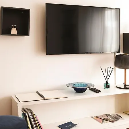 Apartament Comecasa Beautiful Santa Sofia Mediolan