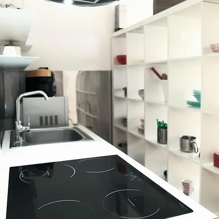 Apartament Comecasa Beautiful Santa Sofia Mediolan