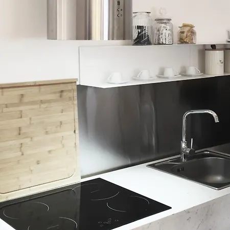 Apartament Comecasa Beautiful Santa Sofia Mediolan