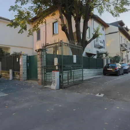Aparthotel Fiera Milano-city Life Free Parking Anglia' S Bridge