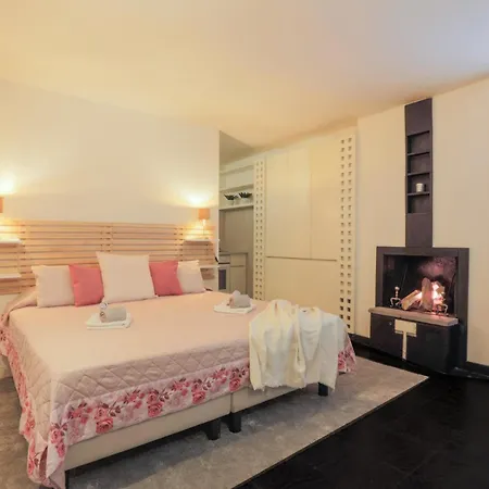 Fiera Milano-city Life Free Parking Anglia' S Bridge Aparthotel