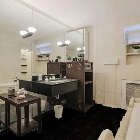 Fiera Milano-city Life Free Parking Anglia' S Bridge Aparthotel *